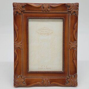 VTG Inspired Ornate Brown Resin Photo Frame Embossed Faux Wood Leather Texture